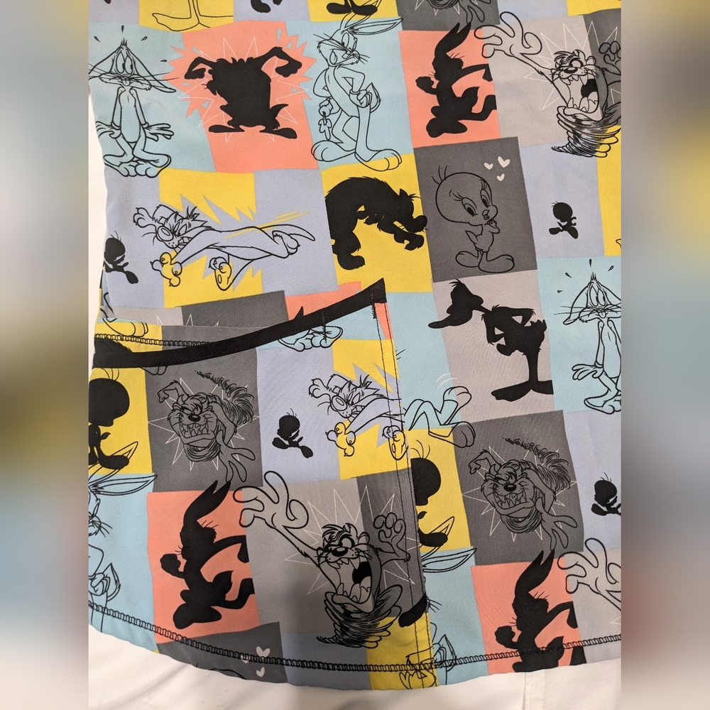 Looney Tune Characters Colorblock V-Neck Scrub Top - Picture 4 of 10